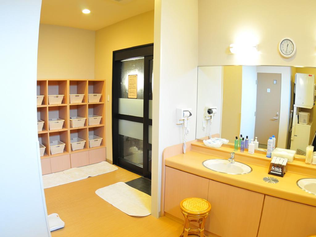 Hotel Route-Inn Utsunomiya Miyukicho -Kokudou4gou- Eksteriør billede