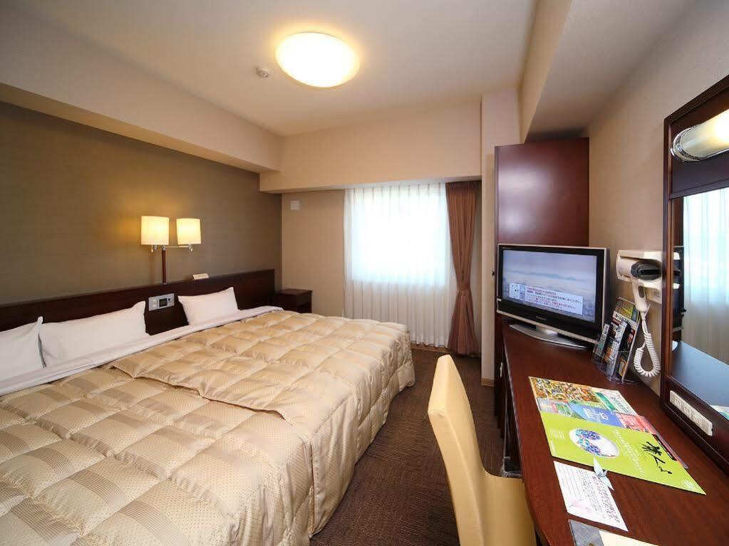 Hotel Route-Inn Utsunomiya Miyukicho -Kokudou4gou- Eksteriør billede